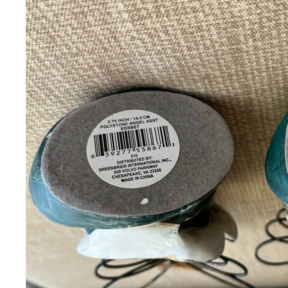 Set of 2 Greenbrier International Polystone Angels w/ Instrument and Dove 5.75" - Picture 5 of 5